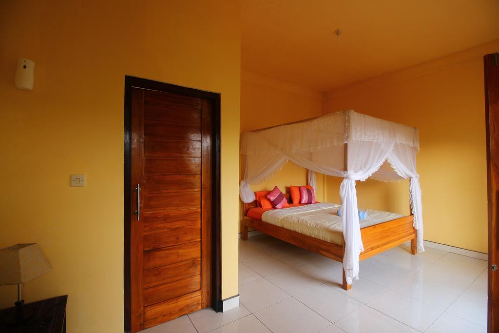 Edy Homestay Мундук Екстер'єр фото